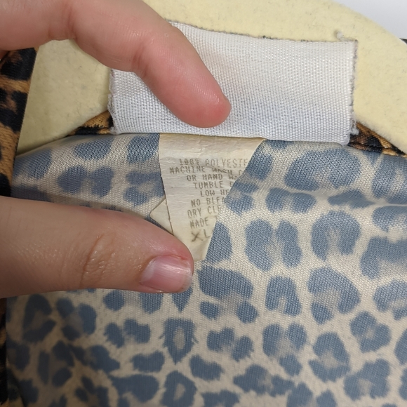 Vintage Leopard Print Carol Baskin Shirt - Picture 3 of 3